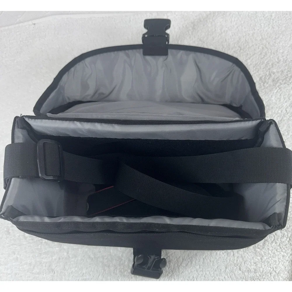 Canon EOS Shoulder Bag (Black) No Divider Plus Camera Strap